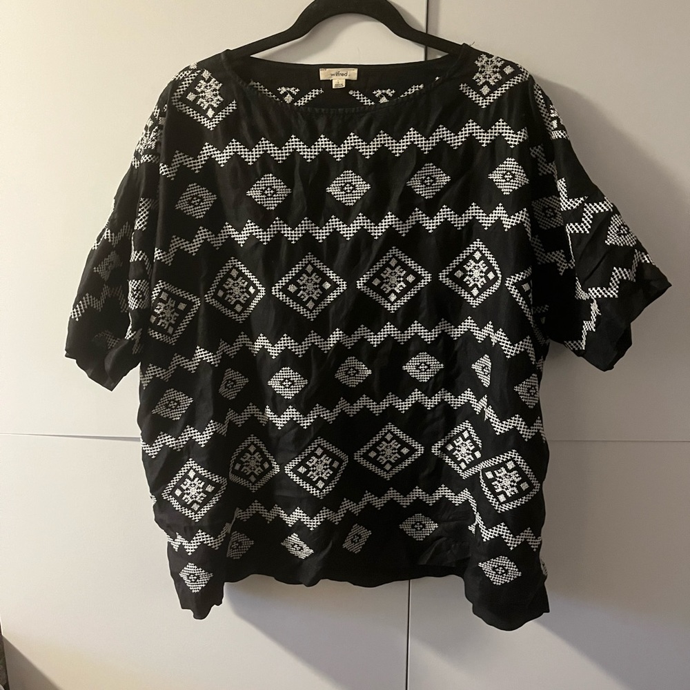 Aritzia Wilfred oversized blouse